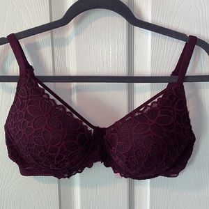 Victoria’s Secret bra 36D